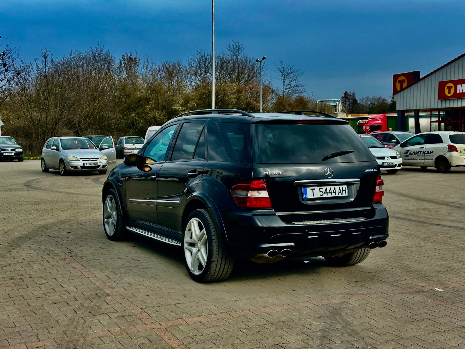 Mercedes-Benz ML 63 AMG, снимка 6 - Автомобили и джипове - 55093874
