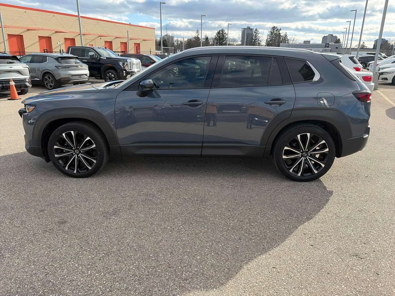 Mazda CX-50  AWD 2.5L / 360 / ���� / ����� / ���� �� ��������  | Mobile.bg � ����������� 2