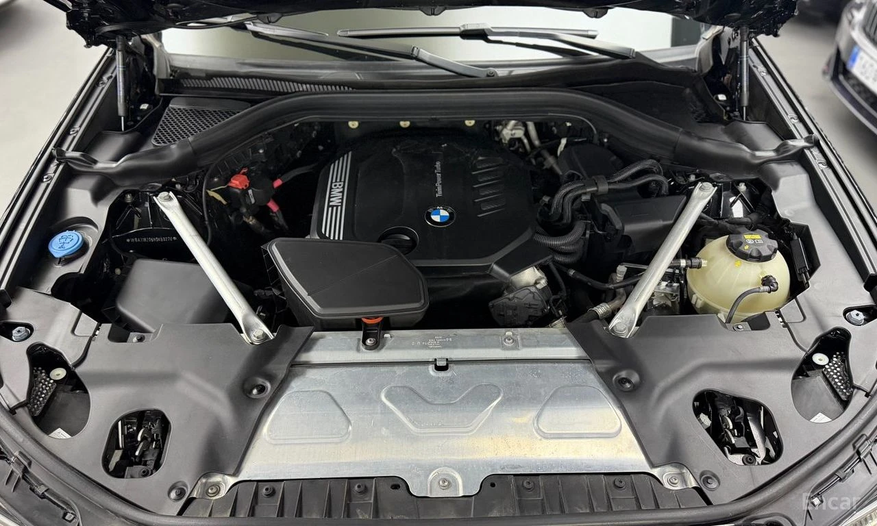 BMW X3 20d* M SPORT* DISTRONIC* ОБДУХВАНЕ* КРАЙНА ЦЕНА, снимка 6 - Автомобили и джипове - 55534373