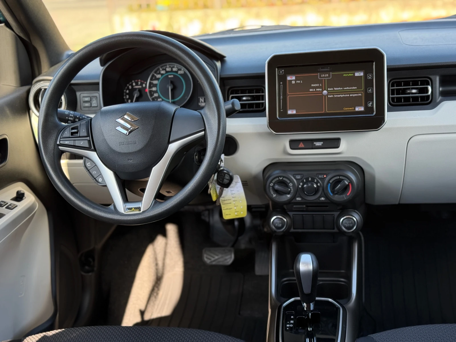 Suzuki Ignis 1.2I * АВТОМАТИК* ДОКАЗУЕМИ КМ* , снимка 11 - Автомобили и джипове - 56120019