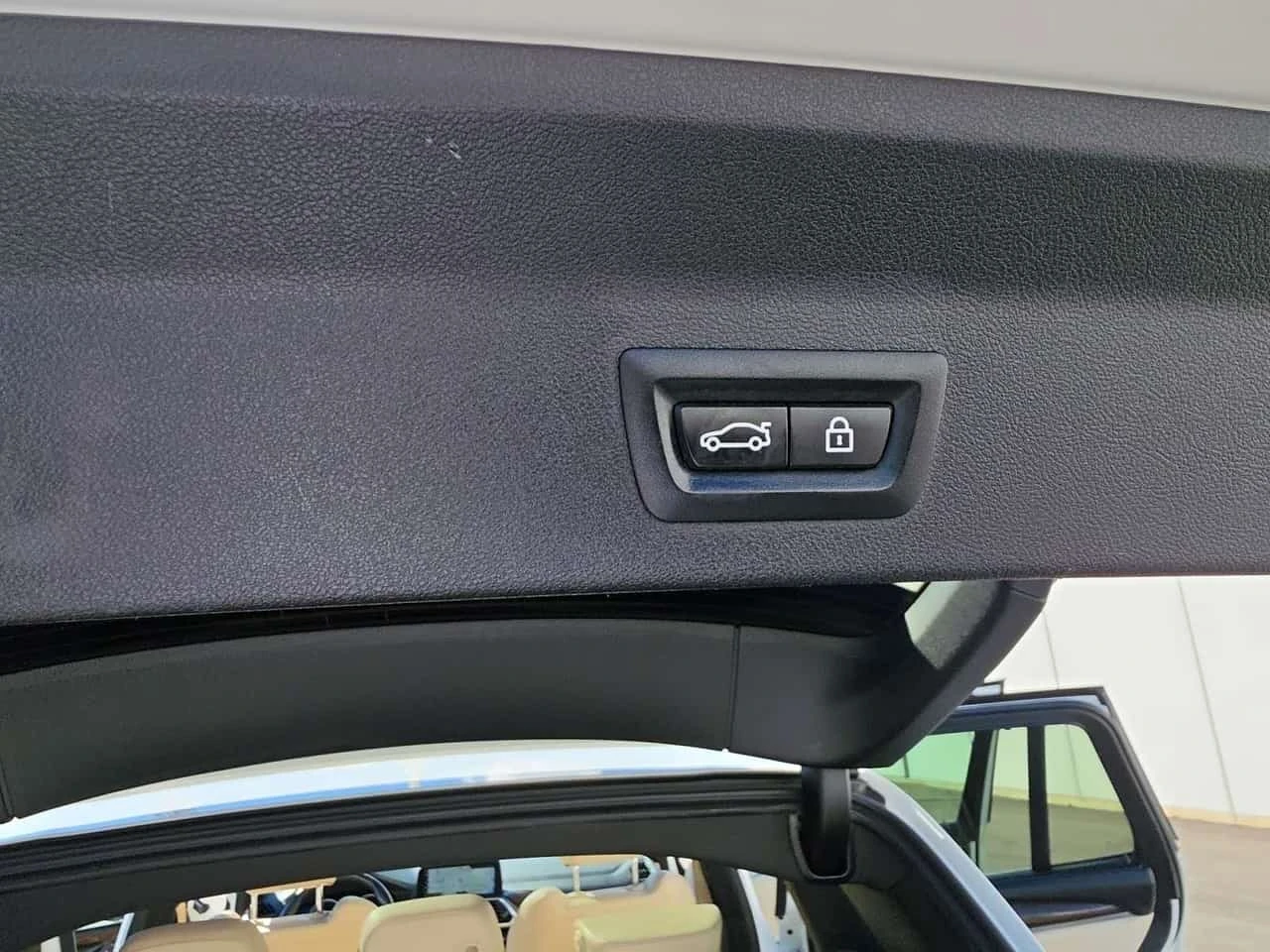 BMW X3 * xDrive30i * CARFAX * ����� �� ����������� | Mobile.bg � ����������� 16