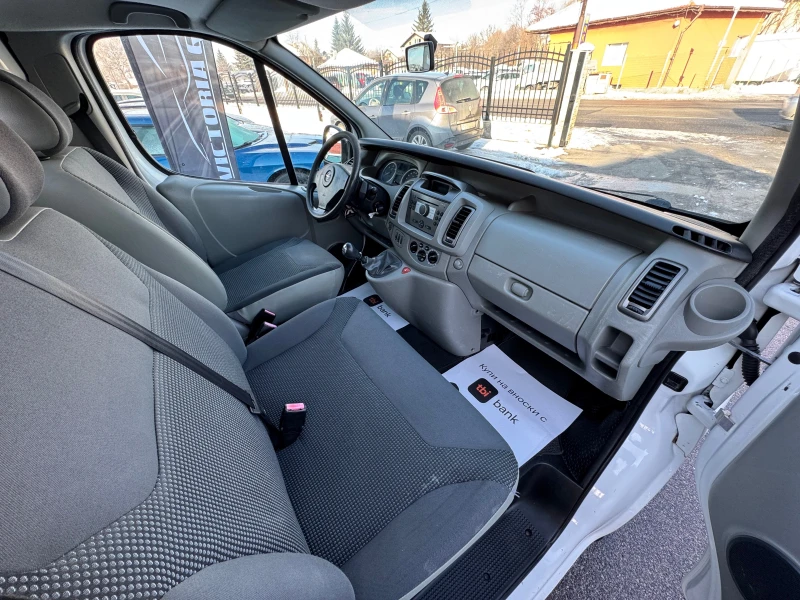 Opel Vivaro 2.0D НОВ ВНОС , снимка 12 - Бусове и автобуси - 48496289