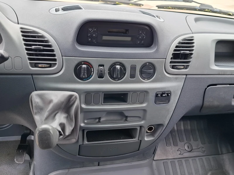 Mercedes-Benz Sprinter 413 До3.5т/Клима/Maxi, снимка 8 - Бусове и автобуси - 51838039