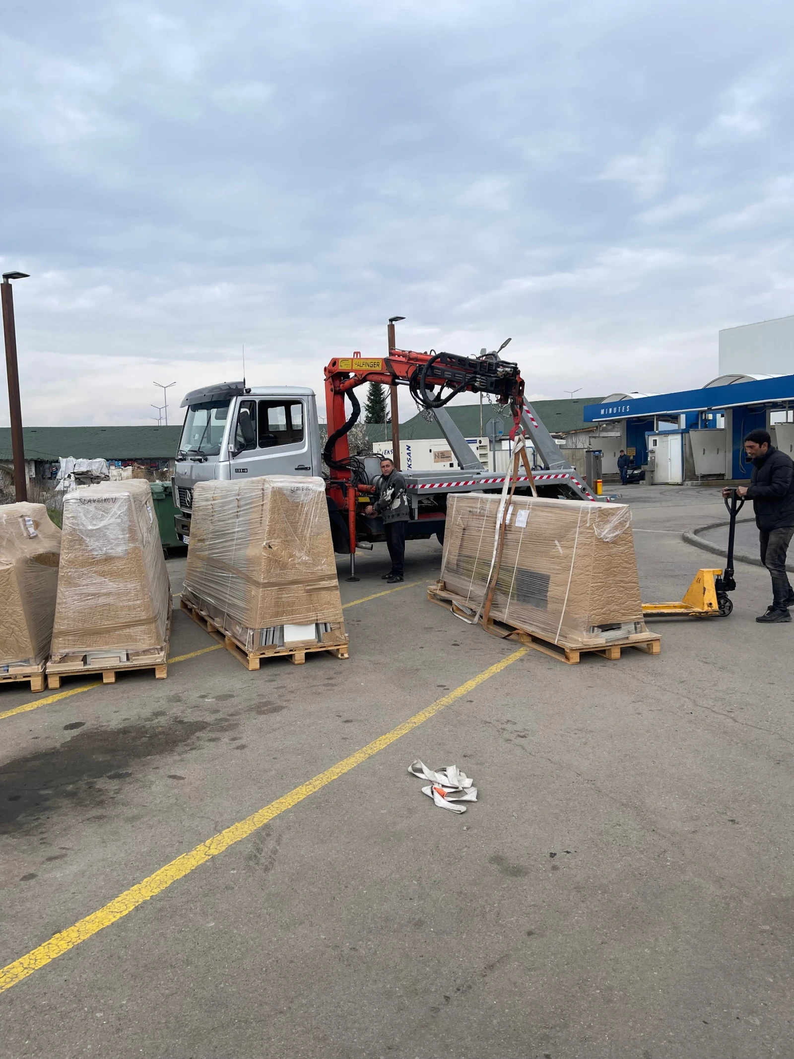 Mercedes-Benz 914 Мултилифт + кран , снимка 14 - Камиони - 54208230