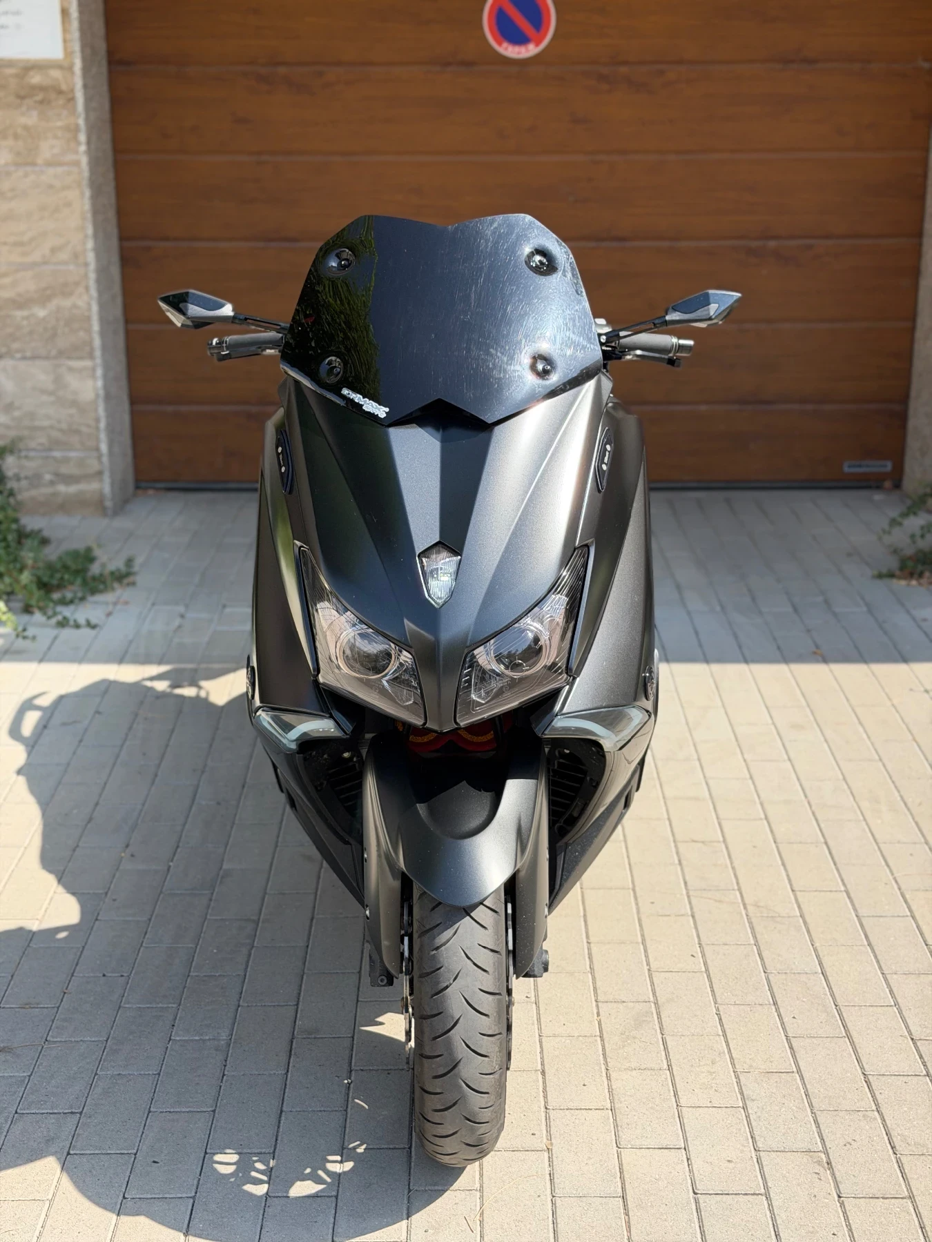 Yamaha T-max AKRAPOVIC!MALOSSI!JCOSTA!, снимка 2 - Мотоциклети и мототехника - 55906090