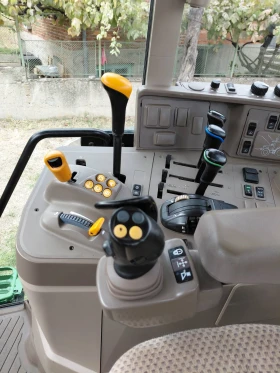 Трактор John Deere 6120M, снимка 8