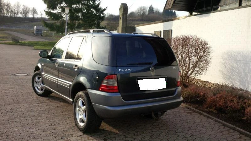 Светлини за Mercedes-Benz ML 270, снимка 2 - Части - 49502696