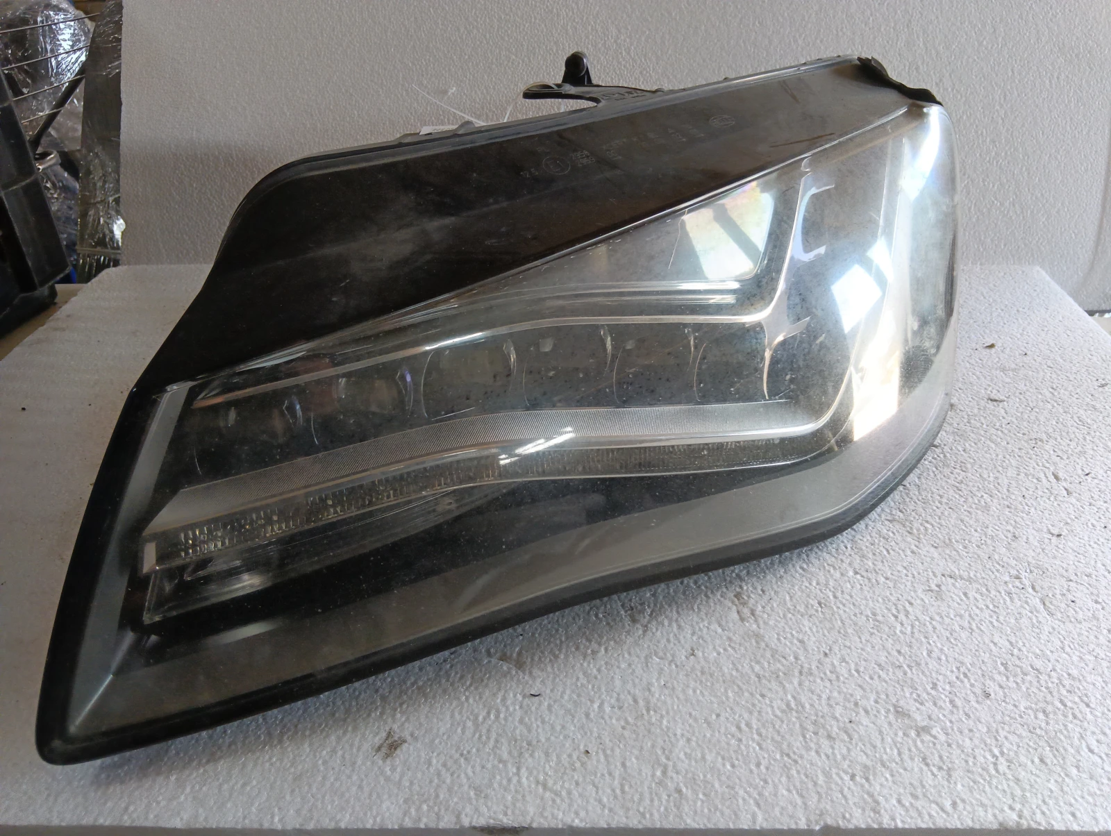 фар ляв 4H0941003AH FULL LED БЕЗ МОДУЛИ Audi A8