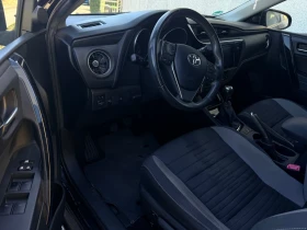 Toyota Auris, снимка 9
