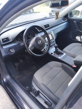 VW Passat, снимка 4 - Автомобили и джипове - 43765370