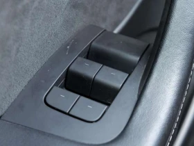 Tesla Model 3 NAVIGATION/ PANORAMIC ROOF / LEATHER/ ONLY 65 KMS - 22900 € / 44788.51 лв. - 15768860 13