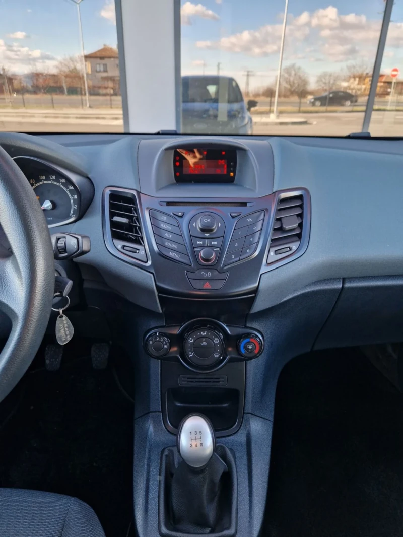 Ford Fiesta 1.4. Няма климатик , снимка 8 - Автомобили и джипове - 36682023