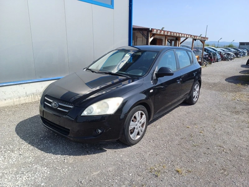 Kia Ceed 1.4i-на части, снимка 1 - Автомобили и джипове - 47604101