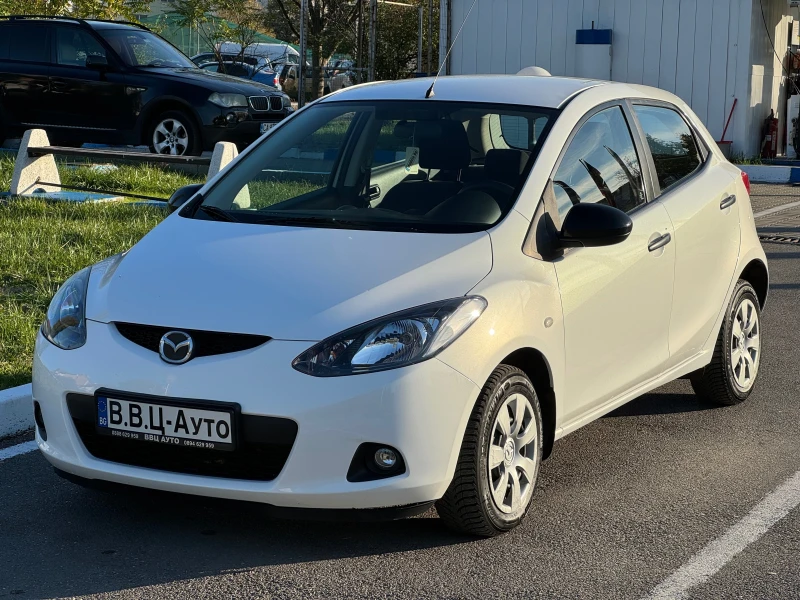 Mazda 2 1.3Бензин, снимка 1 - Автомобили и джипове - 47676512