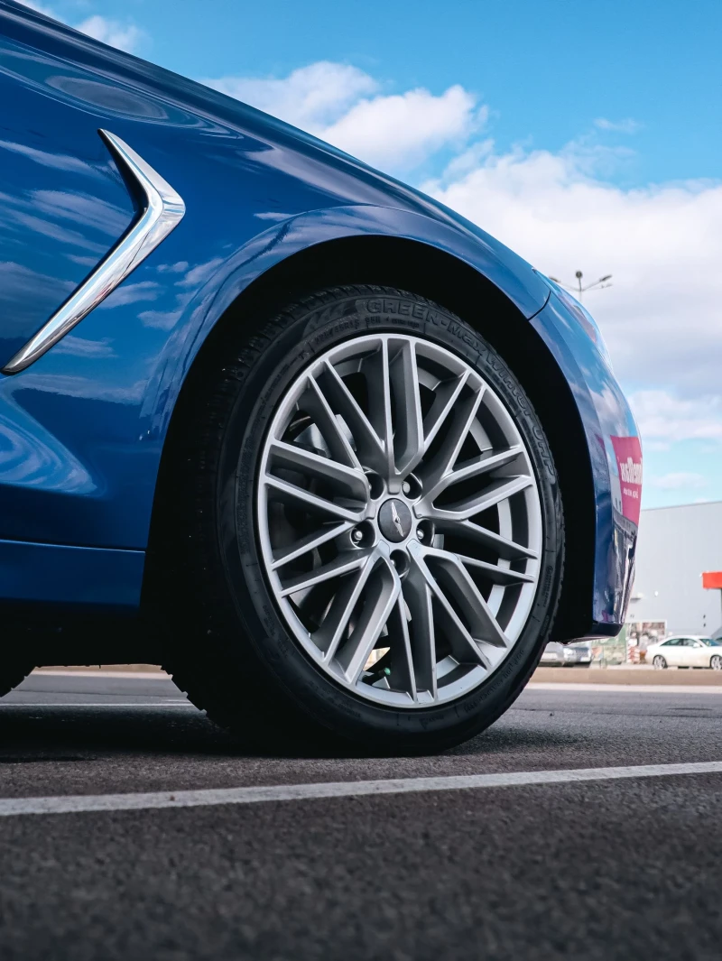 Genesis G70, снимка 5 - Автомобили и джипове - 52554813