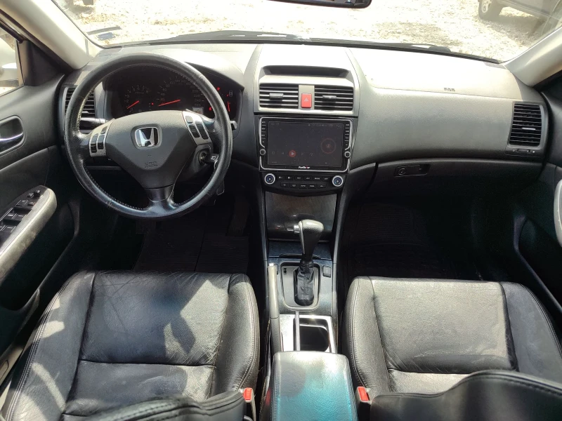 Honda Accord 2.4/Автомат , снимка 10 - Автомобили и джипове - 52599753