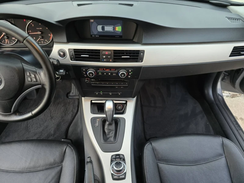 BMW 320 2.0D XD NAVI FACE , снимка 15 - Автомобили и джипове - 52218943