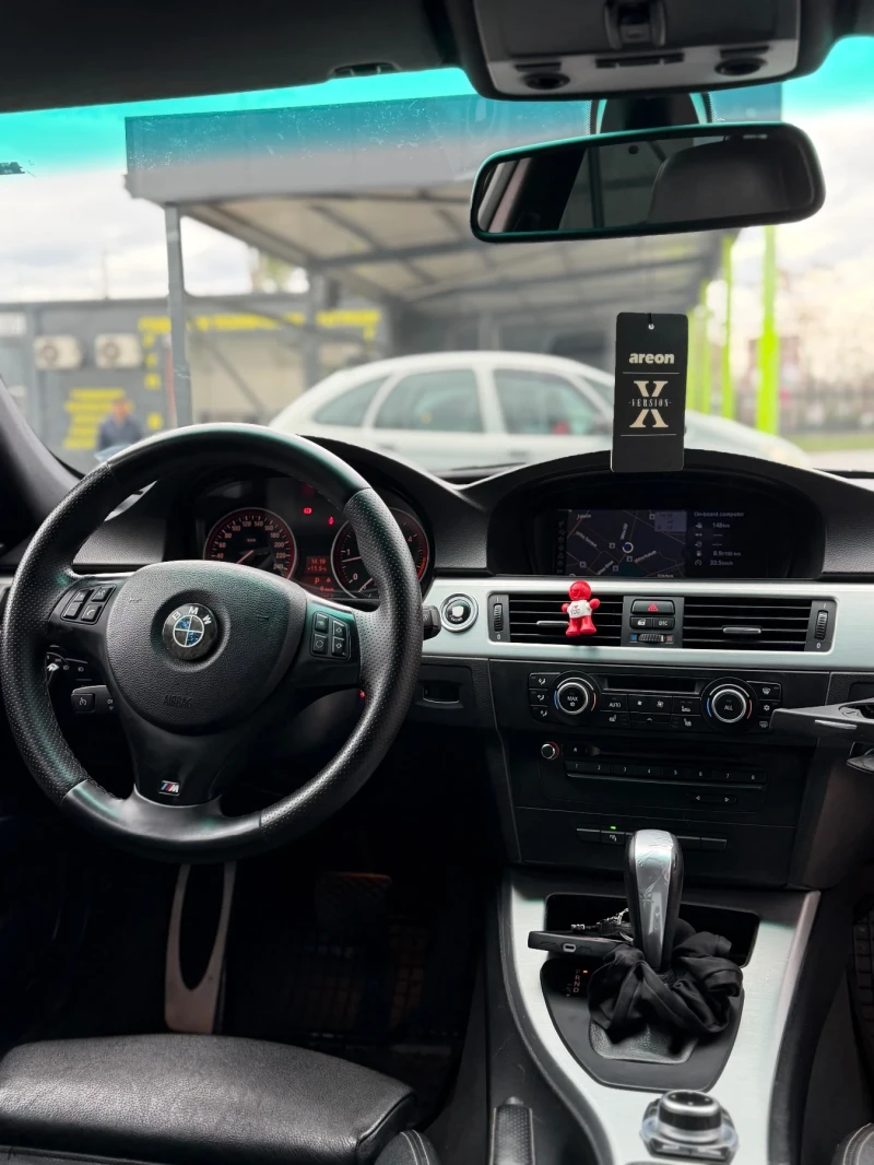 BMW 330, снимка 7 - Автомобили и джипове - 52551062