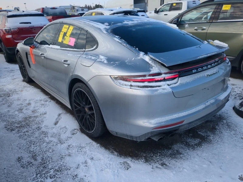 Porsche Panamera * 4 E HYBRID * CARFAX * БЕЗ ПЪРВОНАЧАЛНА ВНОСКА, снимка 4 - Автомобили и джипове - 52807120