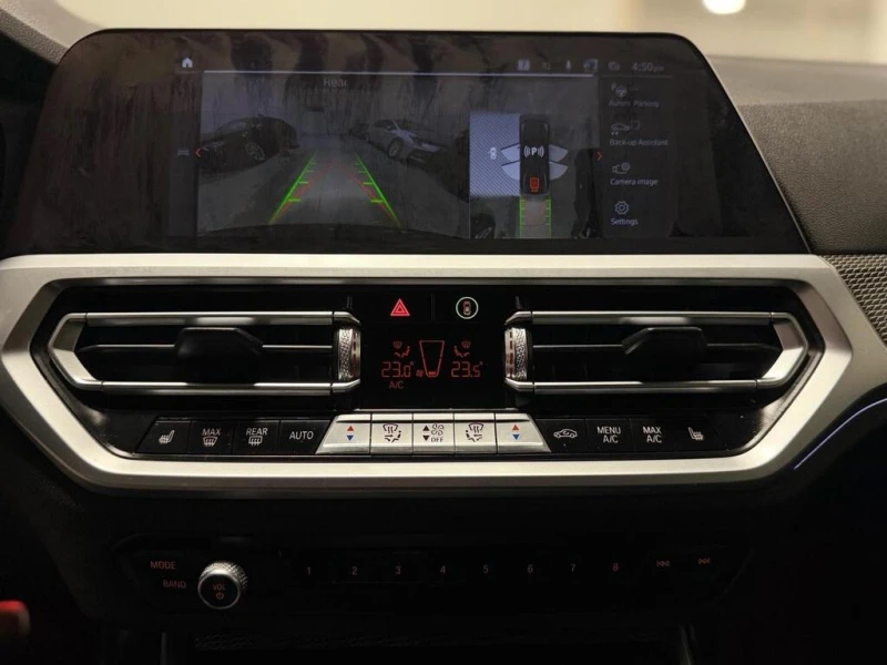 BMW 330 * 330i xDrive | M SPORT * CARFAX * БЕЗ ПЪРВОНАЧАЛН, снимка 15 - Автомобили и джипове - 52959872