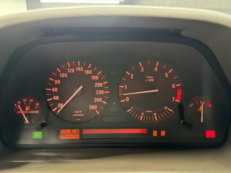 BMW 740 1994 BMW 7 Series 740iL RWD, снимка 11 - Автомобили и джипове - 53274619