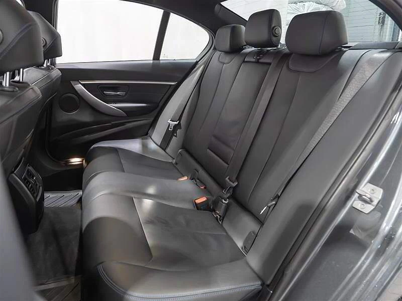 BMW 330 М ПАКЕТ * * CARFAX * * АВТО КРЕДИТ * * , снимка 7 - Автомобили и джипове - 53225970