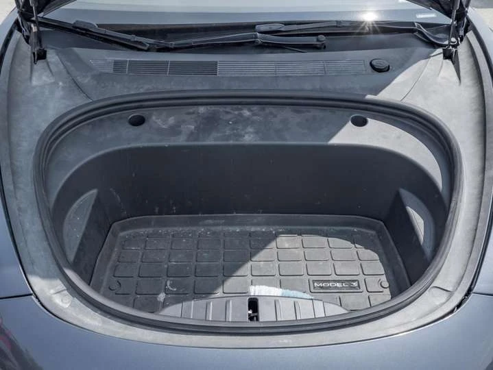 Tesla Model 3 NAVIGATION/ PANORAMIC ROOF / LEATHER/ ONLY 65 KMS, снимка 9 - Автомобили и джипове - 54027988