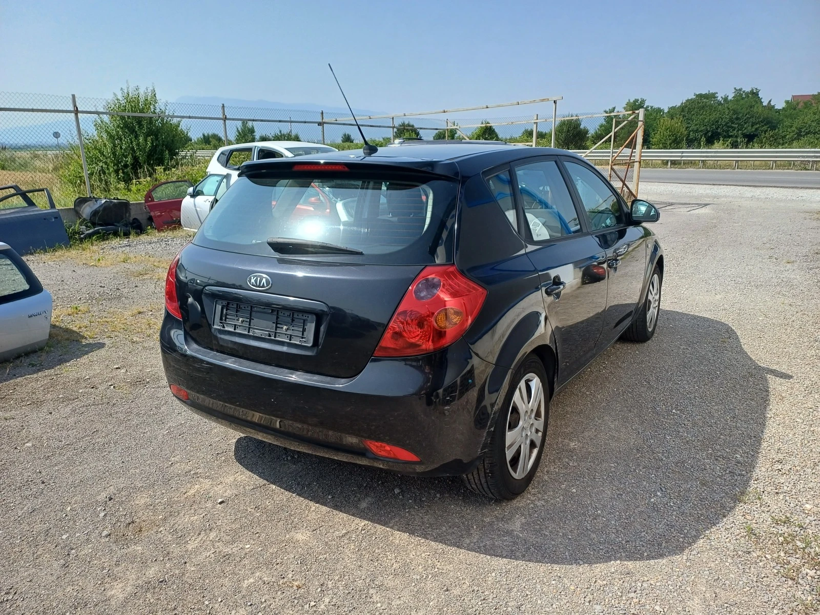 Kia Ceed 1.4i-на части - изображение 3