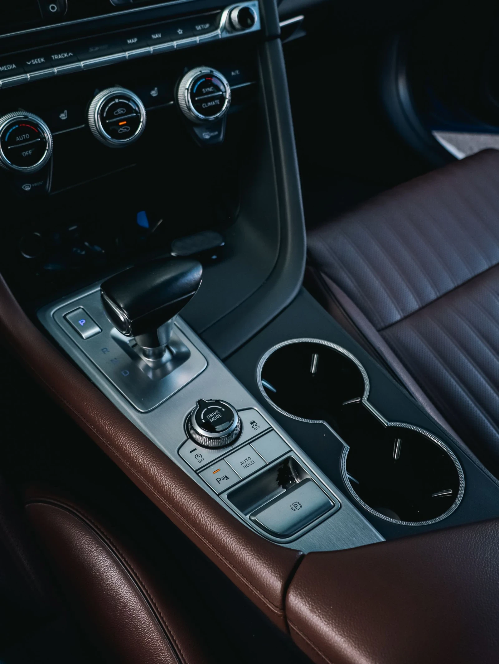 Genesis G70 | Mobile.bg   12