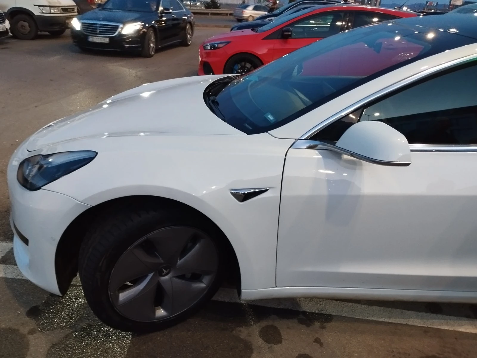 Tesla Model 3  - изображение 3