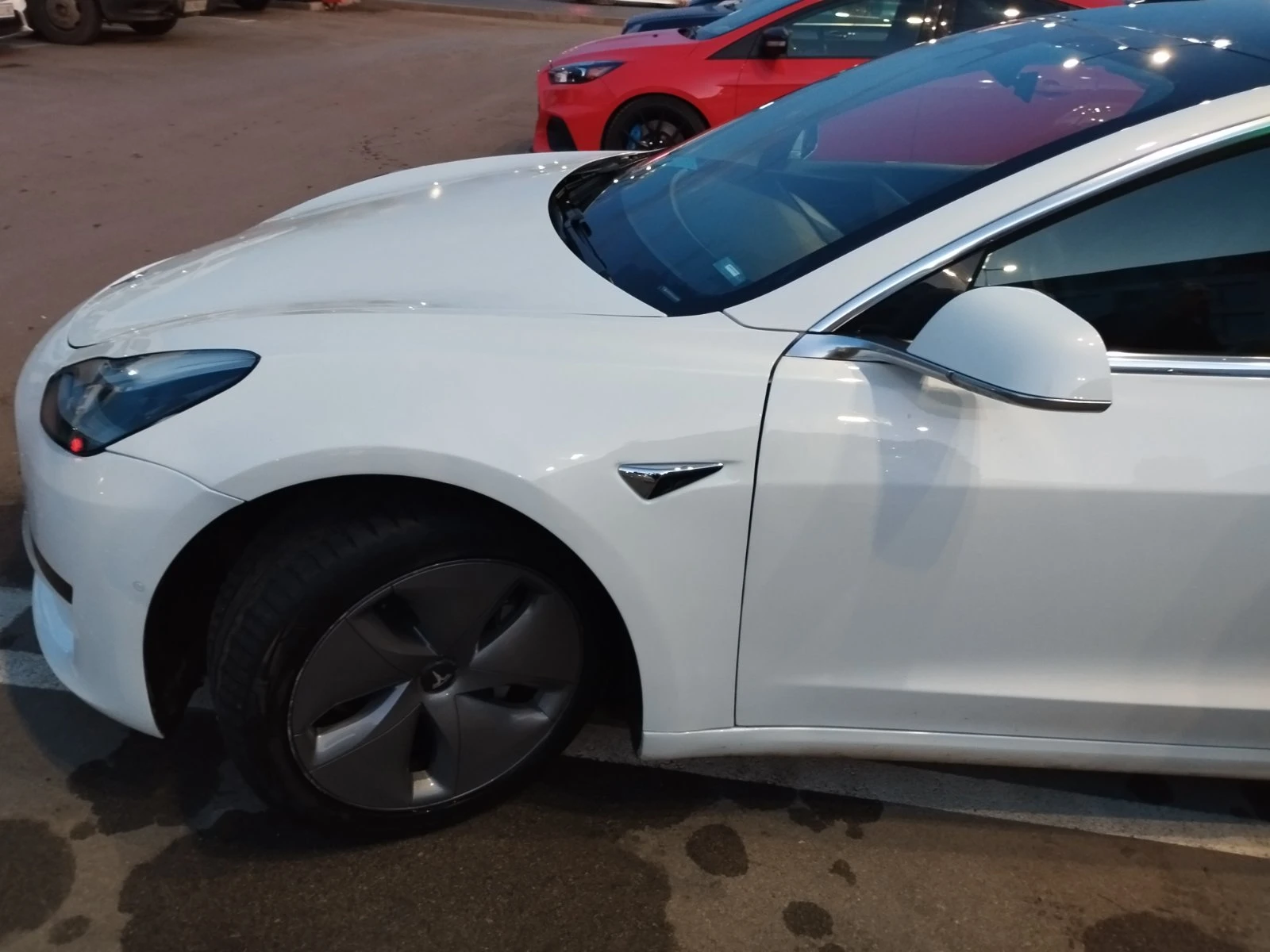 Tesla Model 3  - изображение 5