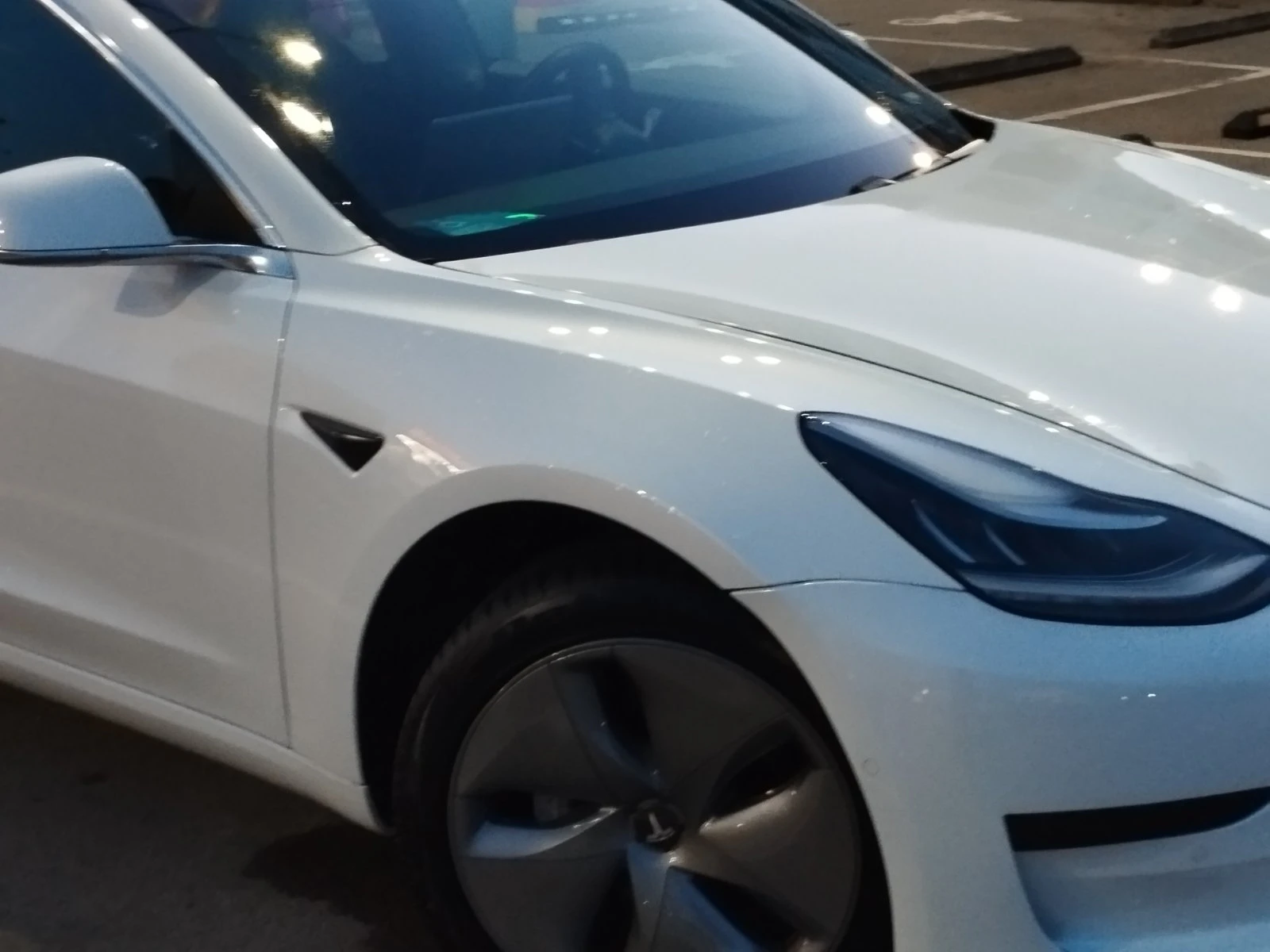 Tesla Model 3  - изображение 10