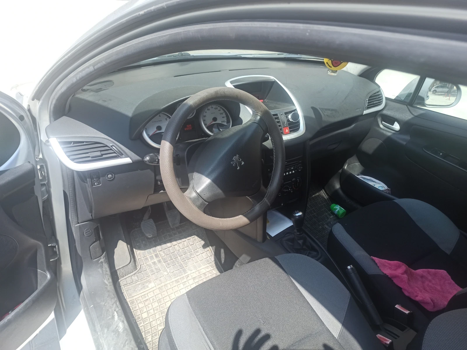 Peugeot 207  - изображение 6