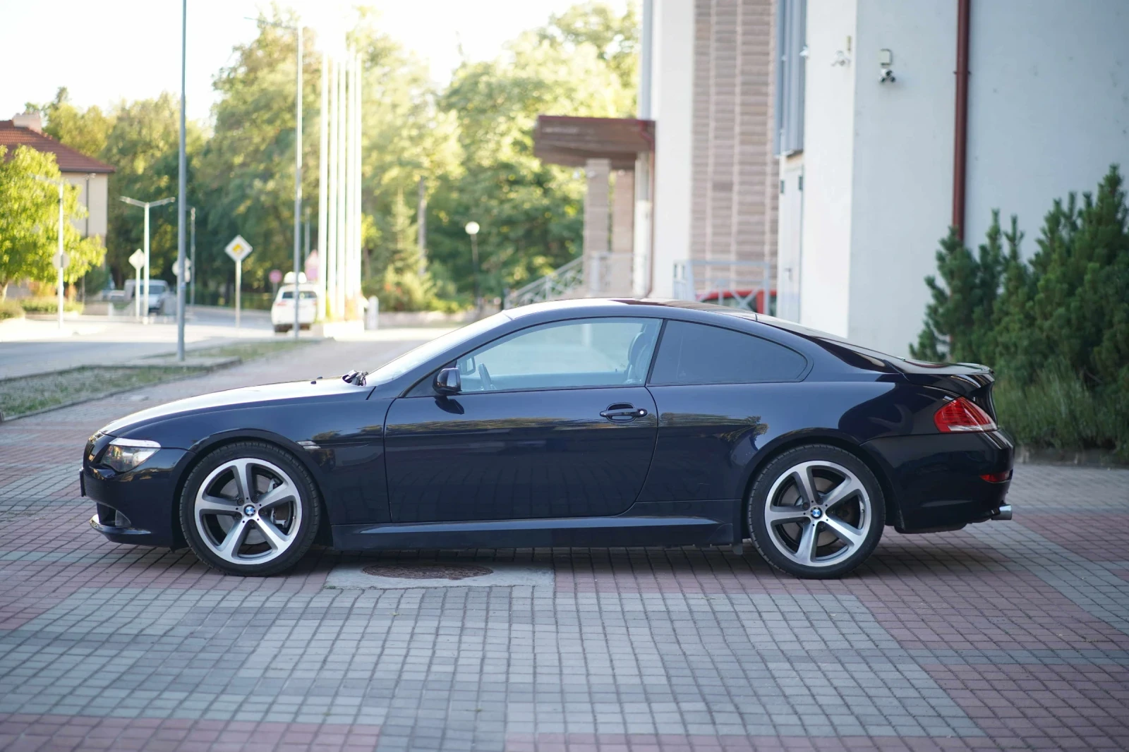 BMW 635 Coupe - изображение 3