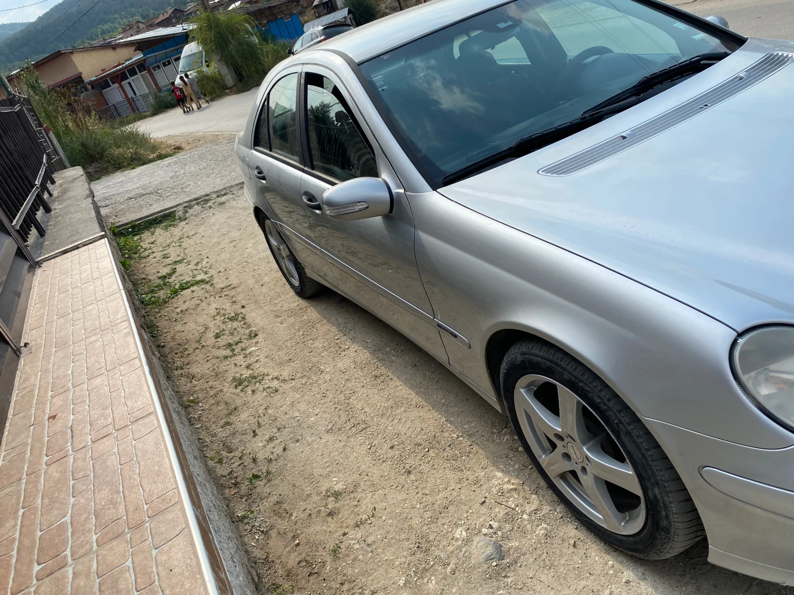 Mercedes-Benz C 220 Facelift - изображение 10