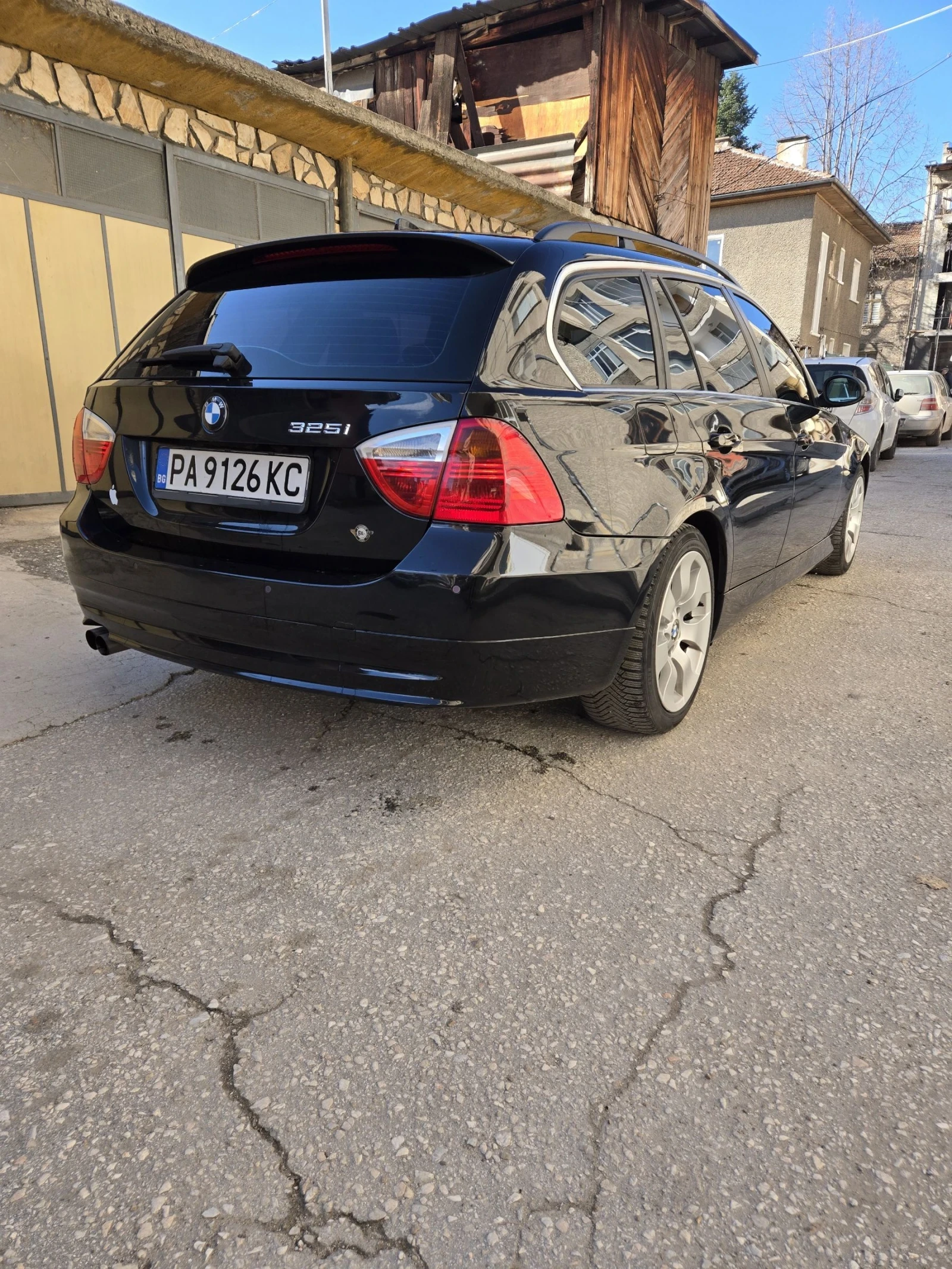 BMW 325 Е91 - изображение 3