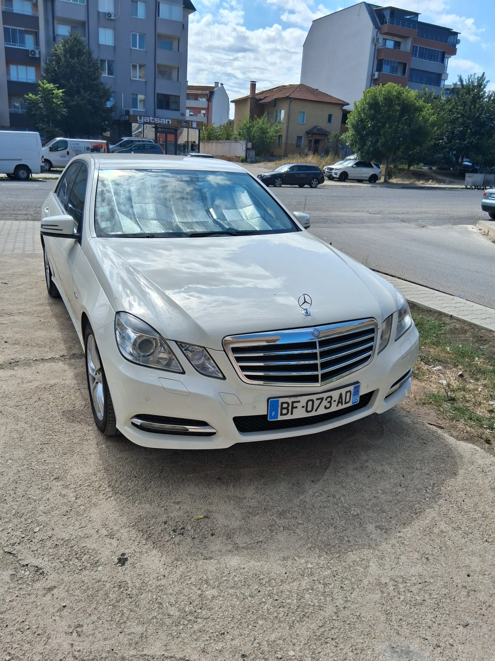 Mercedes-Benz E 350 Mercedes e350 4matic 265ps НОВ ВНОС  - изображение 2