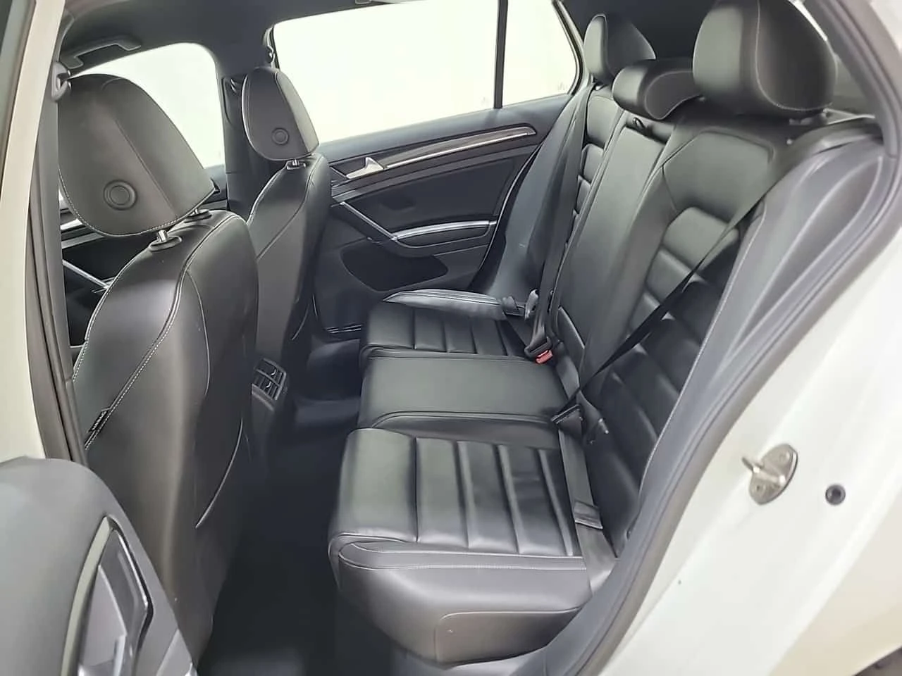 VW Golf * R* CARFAX * ��� �����* �������*  | Mobile.bg � ����������� 13