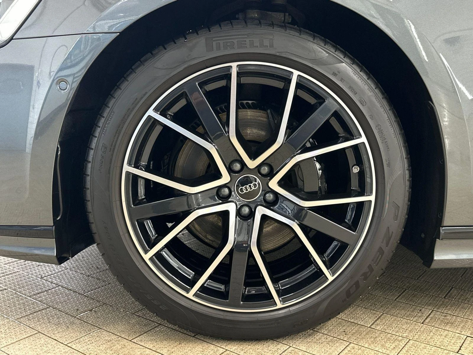 Audi A8 50 TDI QUATTRO S-LINE MATRIX B&O, снимка 5 - Автомобили и джипове - 53802426