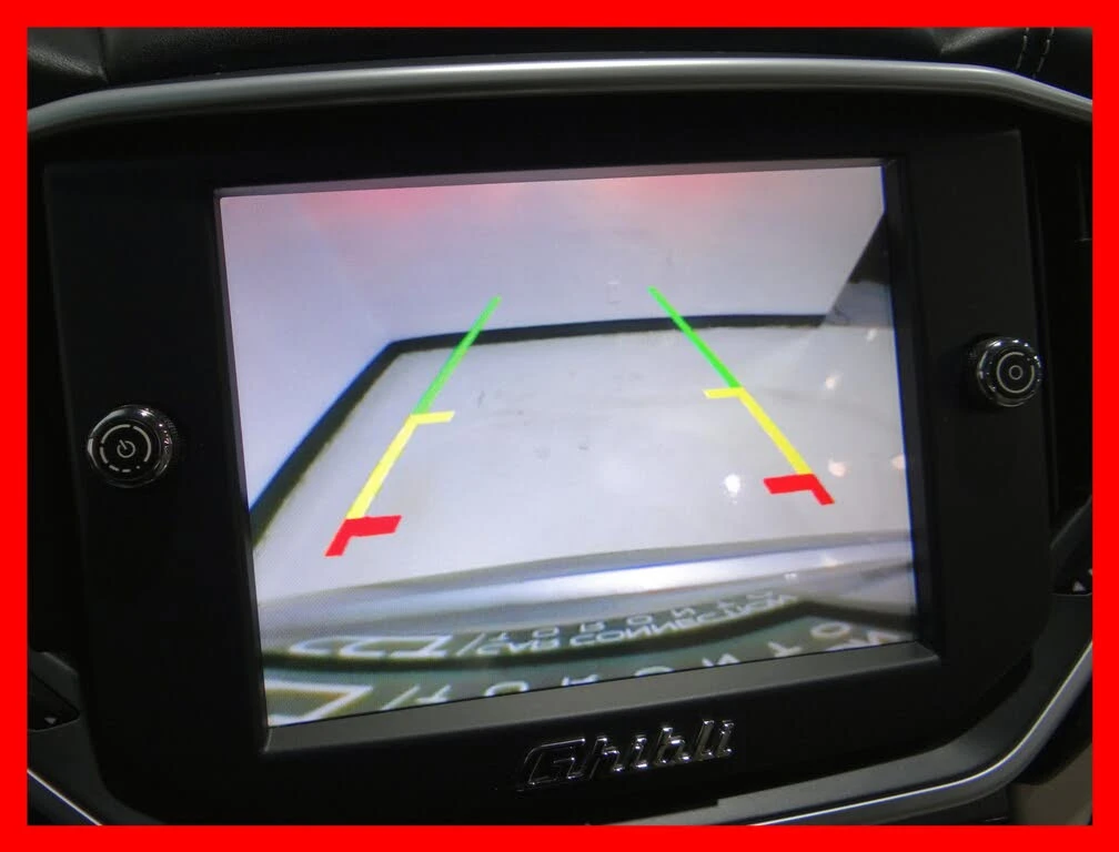 Maserati Ghibli RWD * HeadUp* AвтоКредит* (ЦЕНА ДО БГ), снимка 14 - Автомобили и джипове - 53831219