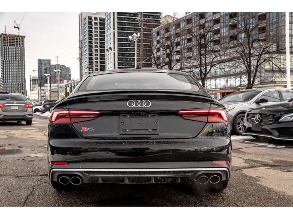 Audi S5 * АВТО КРЕДИТ* ЦЕНА ДО БГ * СЕРВИЗНА ИСТОРИЯ * , снимка 6 - Автомобили и джипове - 53862581