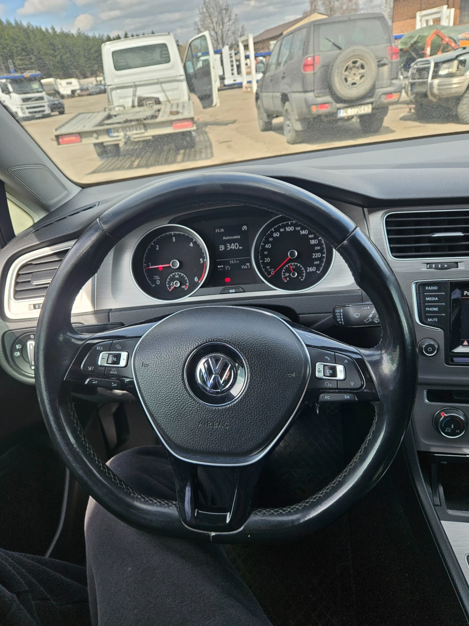 VW Golf 1.6dizel 105ks 2015god | Mobile.bg � ����������� 12