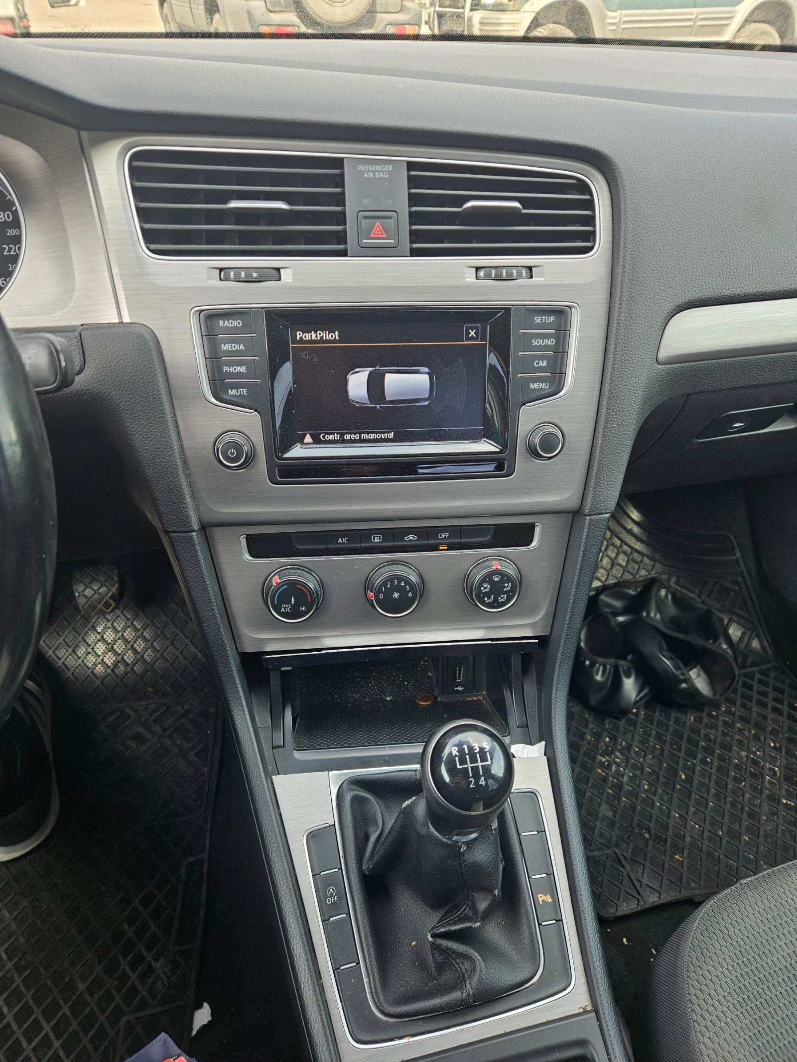 VW Golf 1.6dizel 105ks 2015god | Mobile.bg � ����������� 13