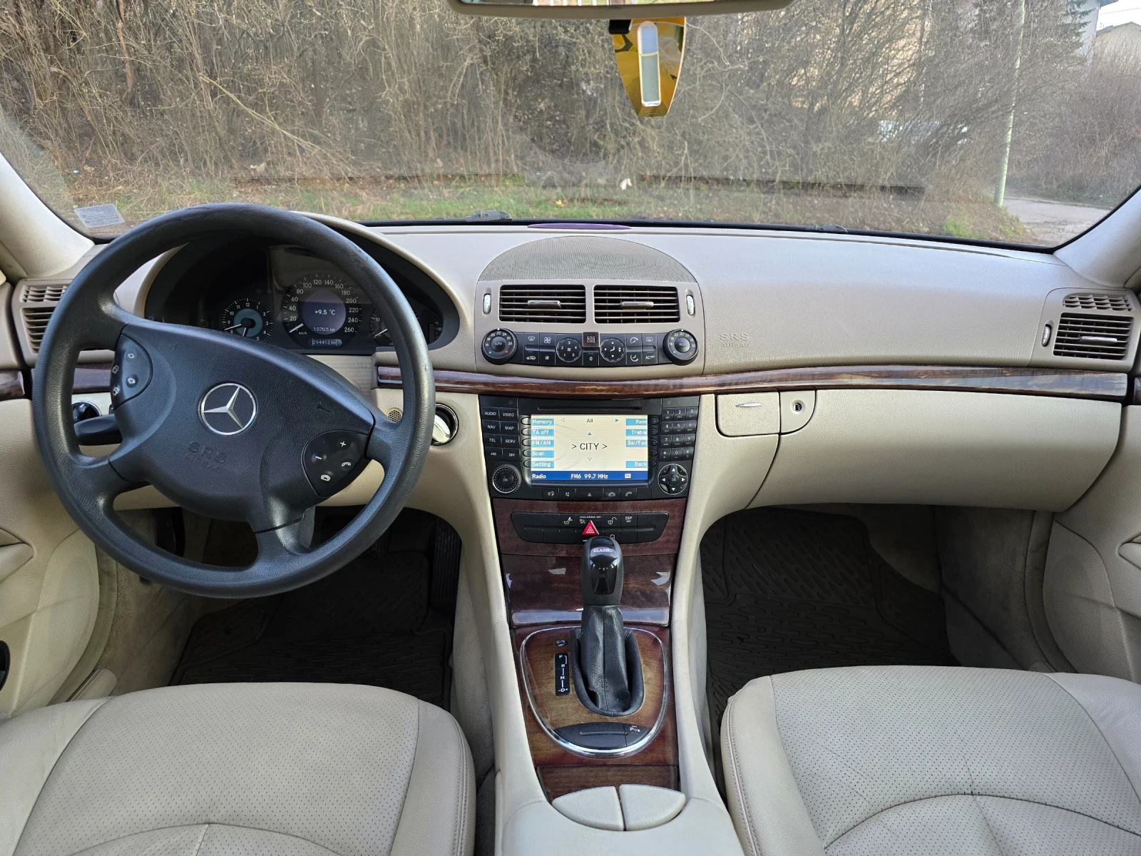 Mercedes-Benz E 280, снимка 12 - Автомобили и джипове - 54138324