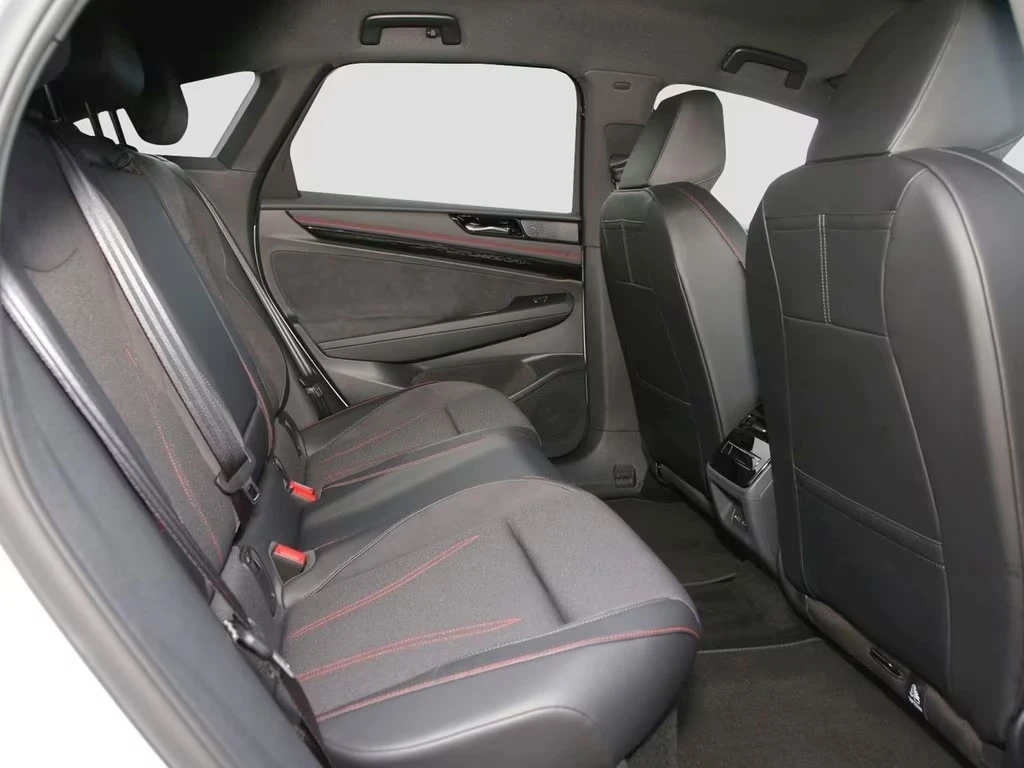 VW ID.7 GTX 4-MOTION HEAD UP 360-CAM MATRIX , снимка 13 - Автомобили и джипове - 54259323