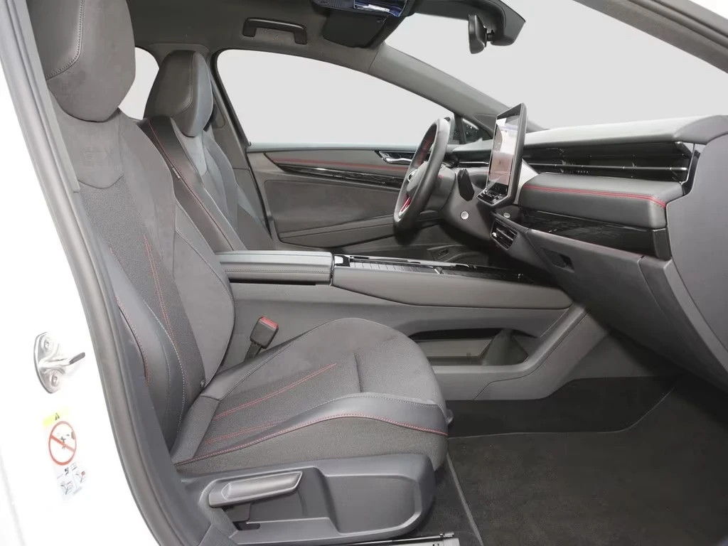 VW ID.7 GTX 4-MOTION HEAD UP 360-CAM MATRIX , снимка 5 - Автомобили и джипове - 54259323