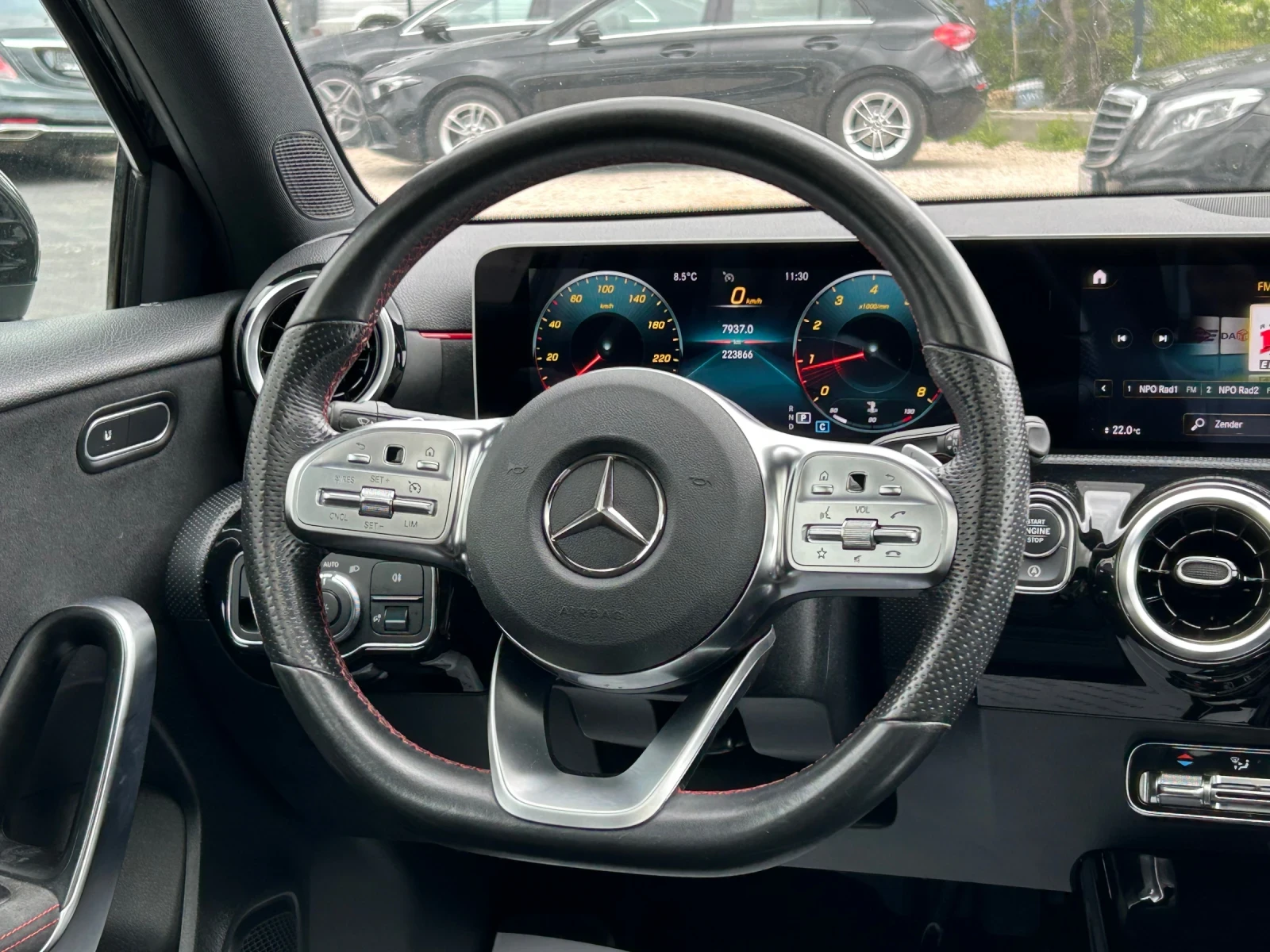 Mercedes-Benz A 180 AMG* PANO* NIGHT* LED | Mobile.bg � ����������� 11