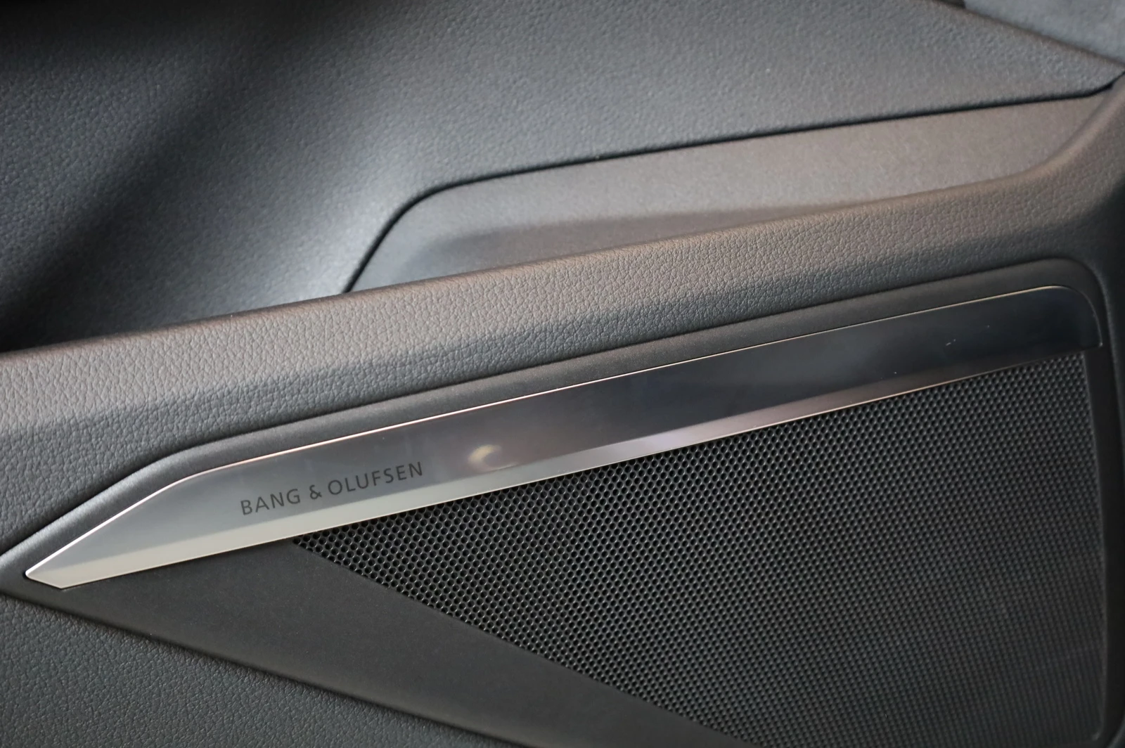 Audi E-Tron 50* S-LINE* SPORTBACK* B&O* , снимка 15 - Автомобили и джипове - 54627994