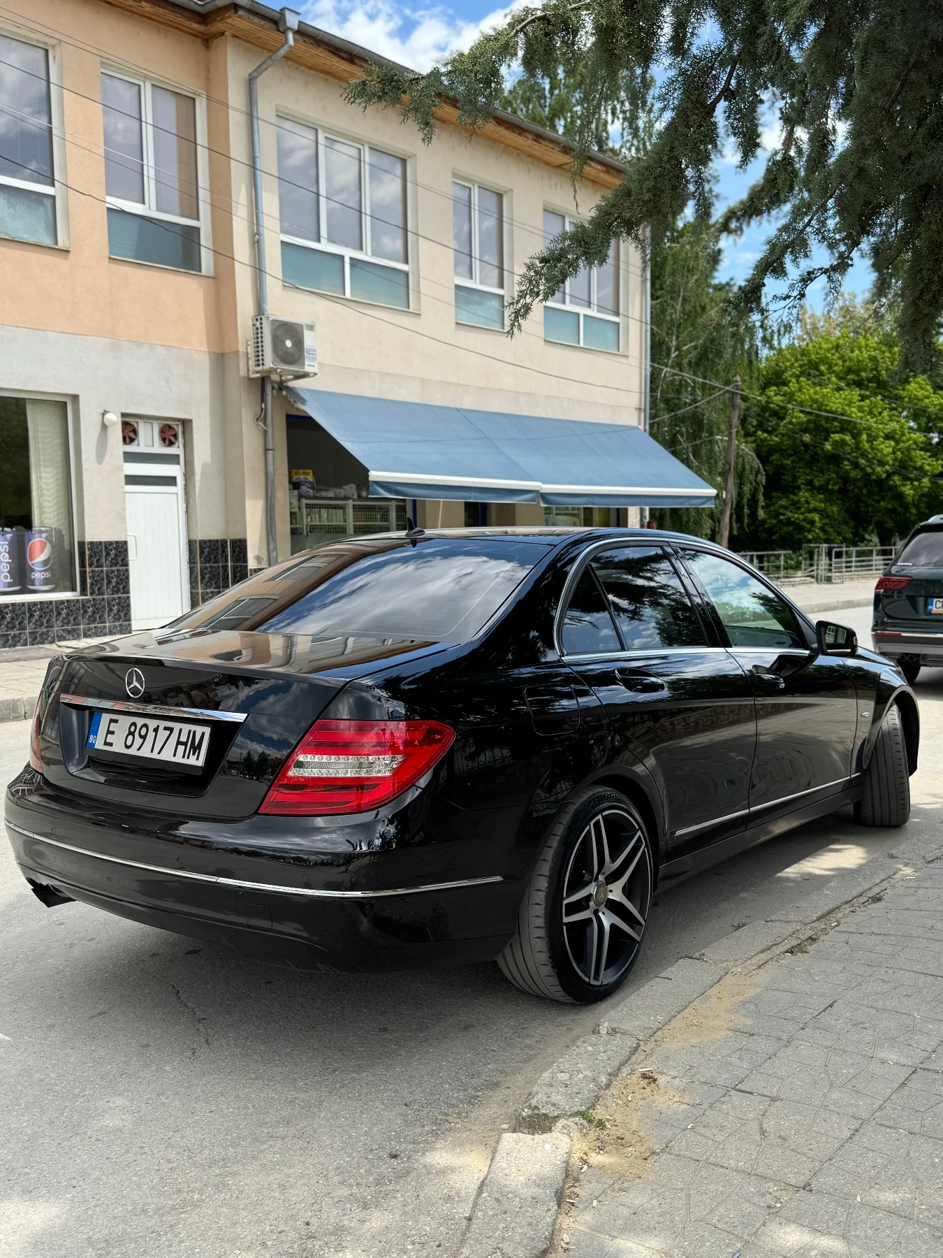 Mercedes-Benz C 180 W204 facelift , снимка 4 - Автомобили и джипове - 54743732