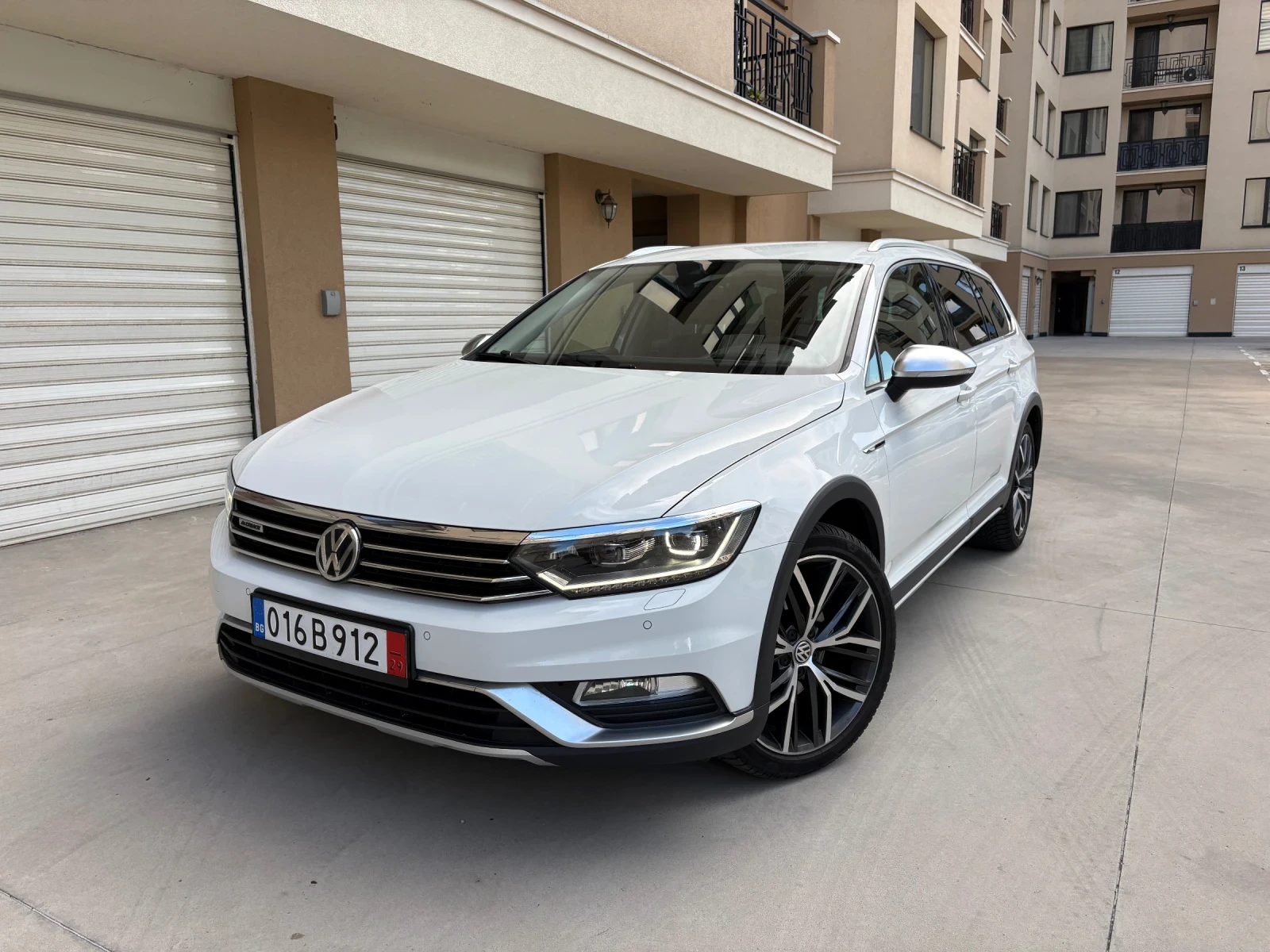 VW Alltrack Matrix, Digital, Камера, HeadUp, Keyless, Ел.Багаж